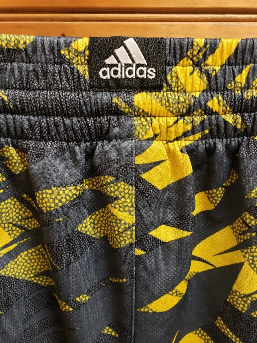 Adidas Basketball Shorts Men's 2XL Yellow Navy Tiger Stripe